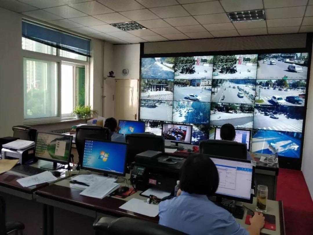 高清无缝拼接混合视频矩阵和多屏视频拼接处理器 高清无缝拼接混合视频矩阵和多屏视频拼接处理器